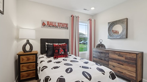 bedroom with spacious closet