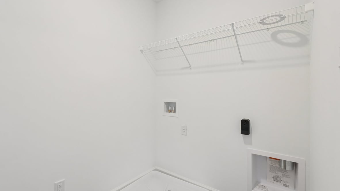 walk in laundry room upstairs