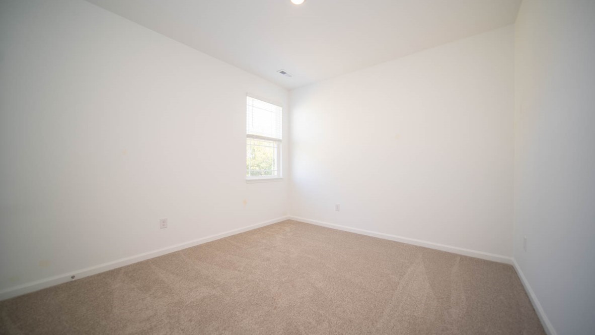 bedroom 3 with spacious closet