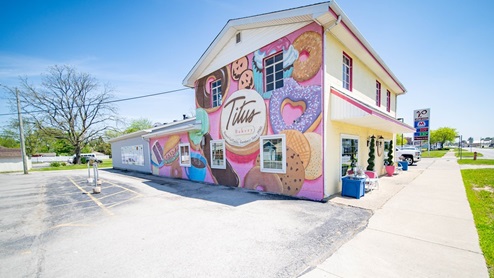 Titus Donuts