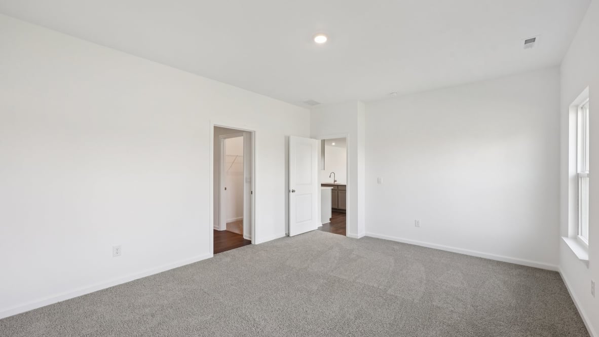 primary bedroom with ensuite