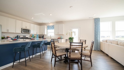 dining nook in between kitchen and great room