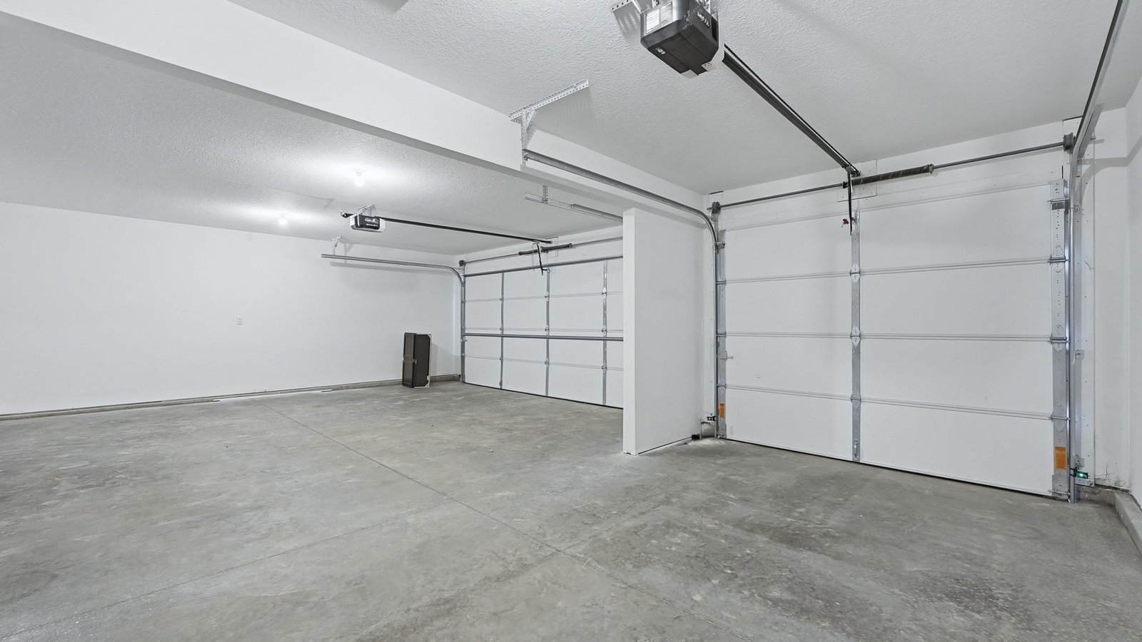 finished 3 car garage interior