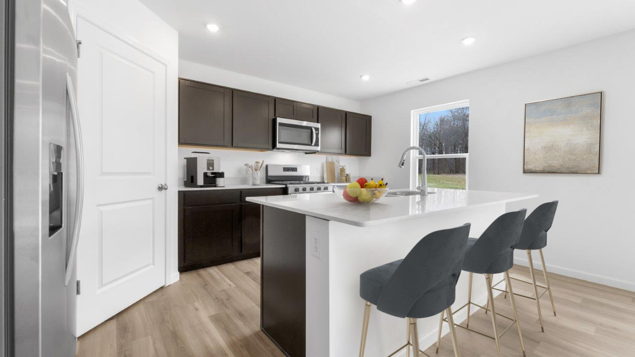 stamford kitchen with corner pantry