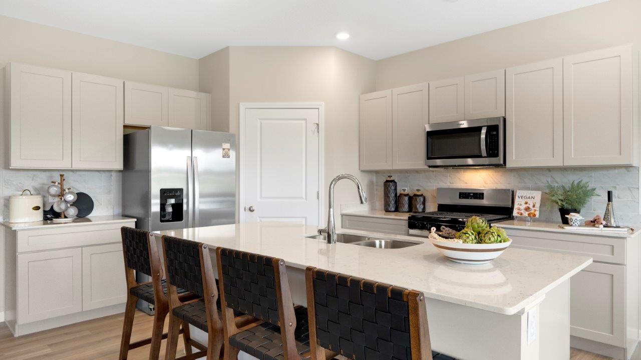 henley kitchen quartz countertops