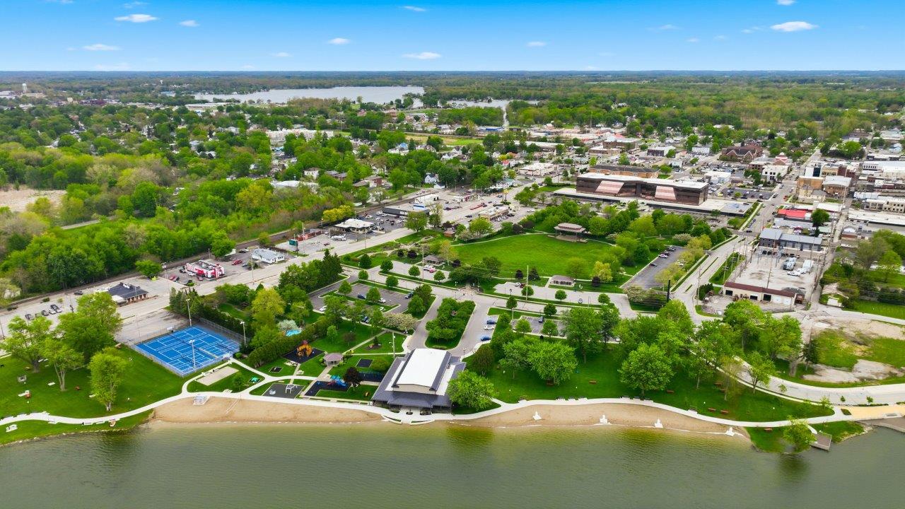 warsaw indiana city overview