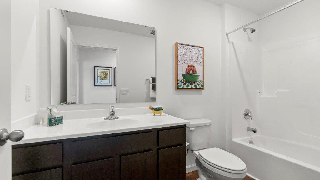 bellamy full bath with tub shower