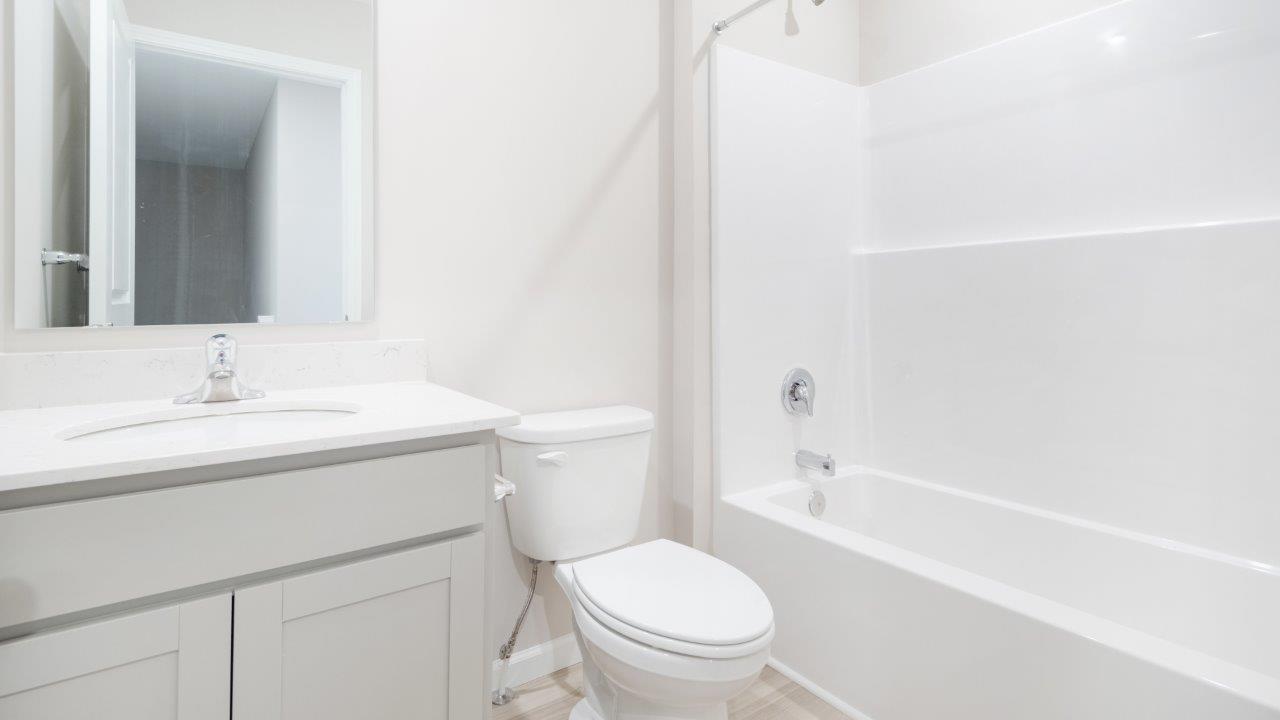 greenbrier fairton full bath with tub shower