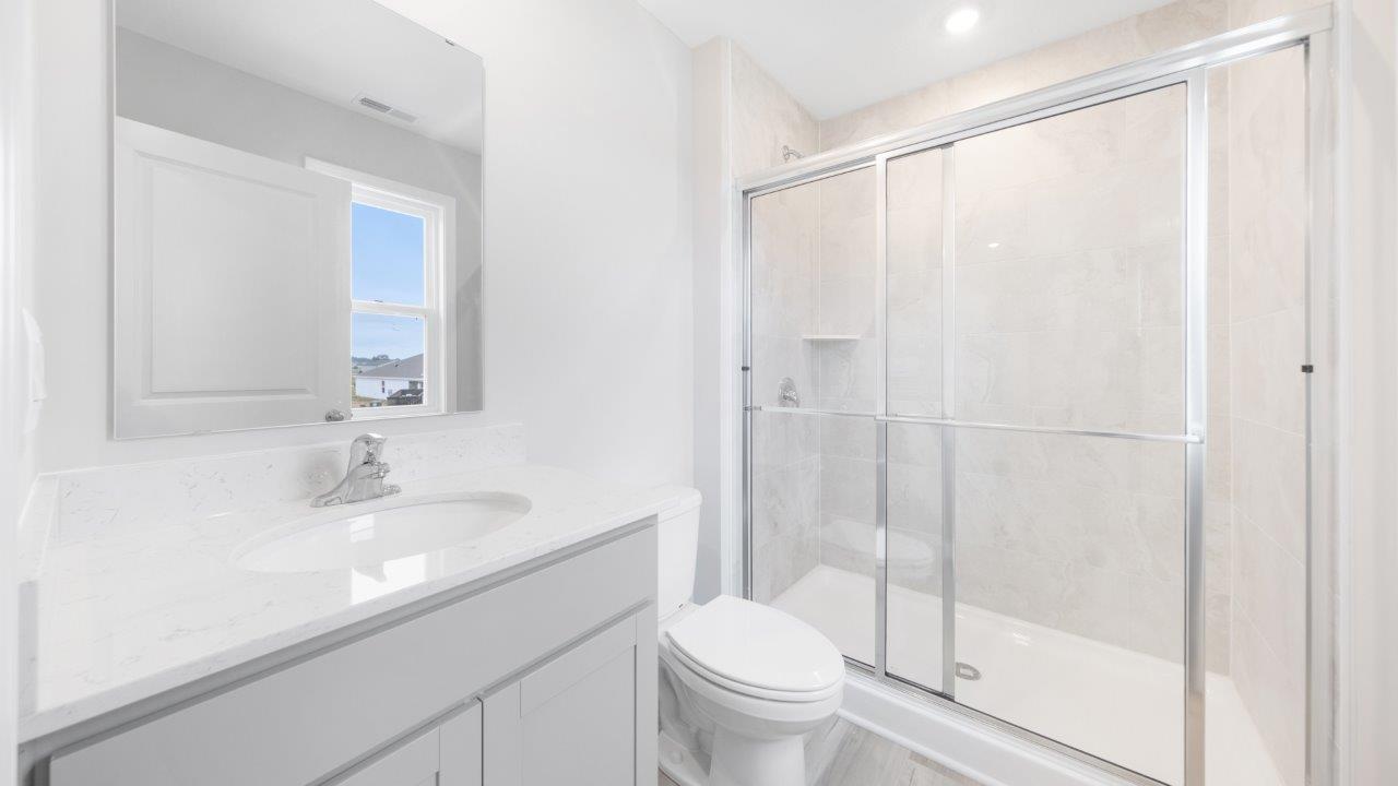 greenbrier fairton primary bathroom