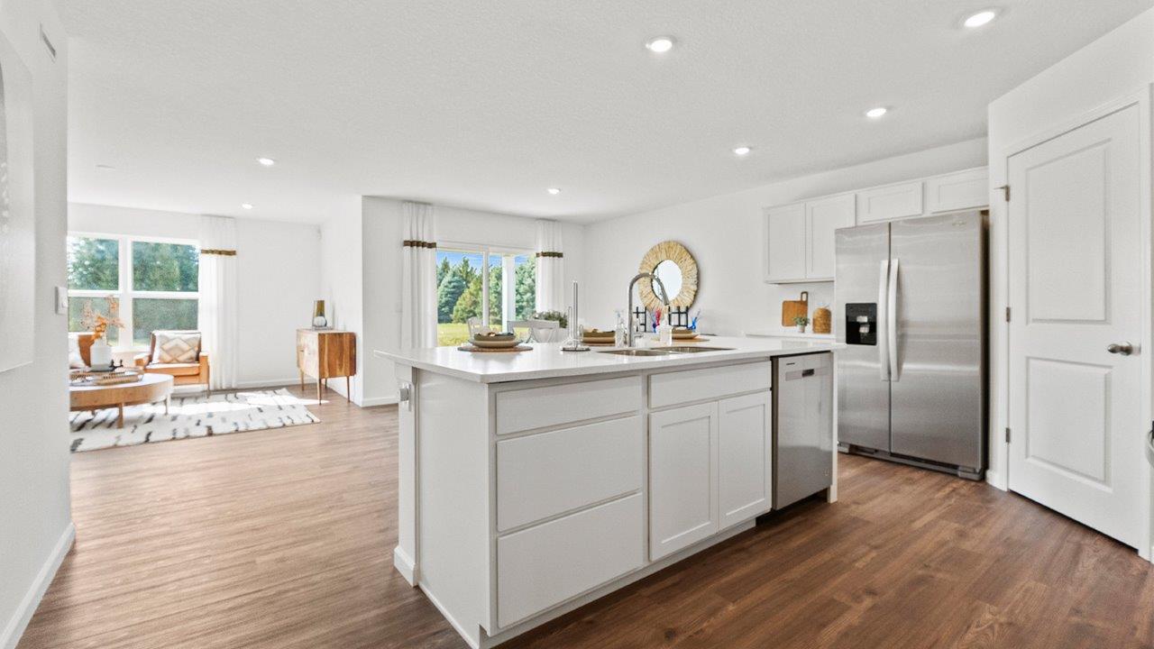 Greenbrier Chatham Model Kitchen