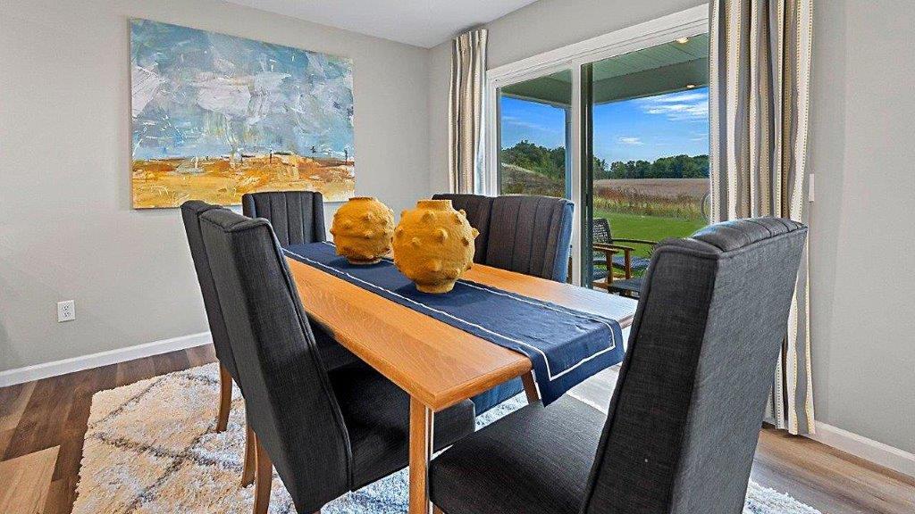 chatham dining with sliding door to backyard