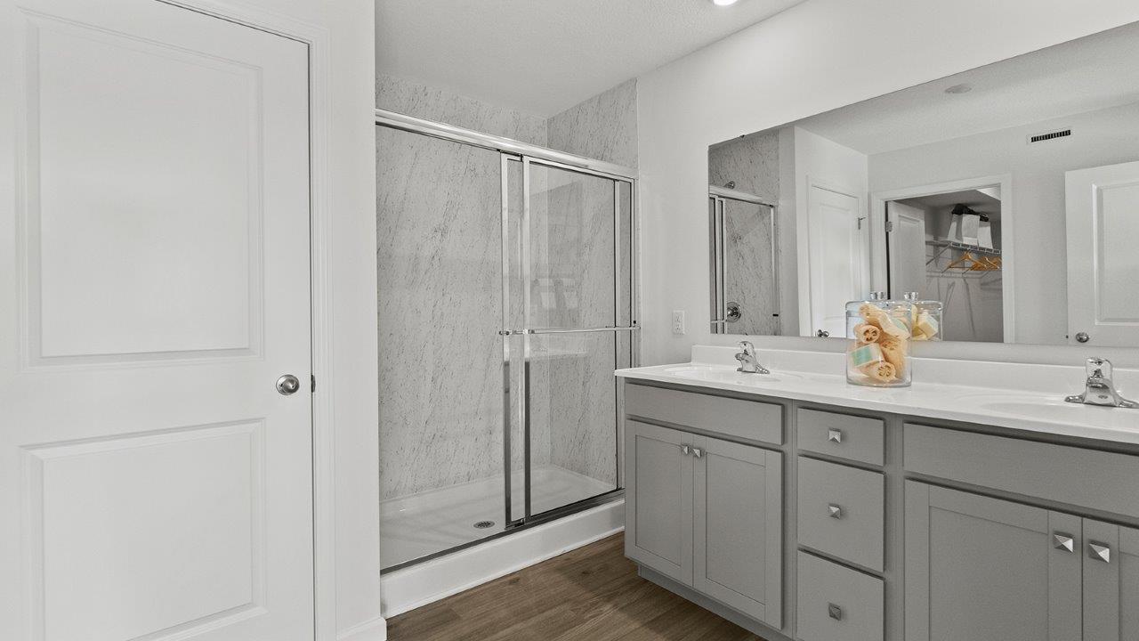 chatham primary bedroom ensuite bathroom