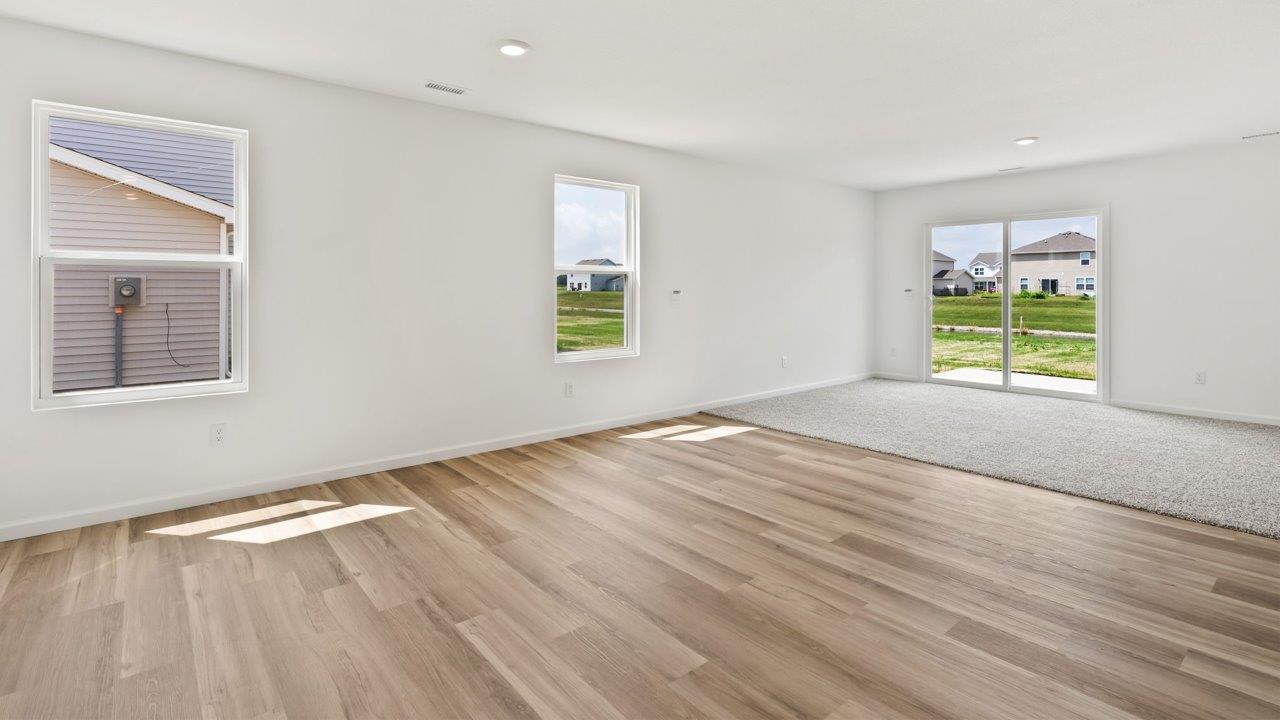 Kennebec Elm C3 - casual dining room with lvp flooring