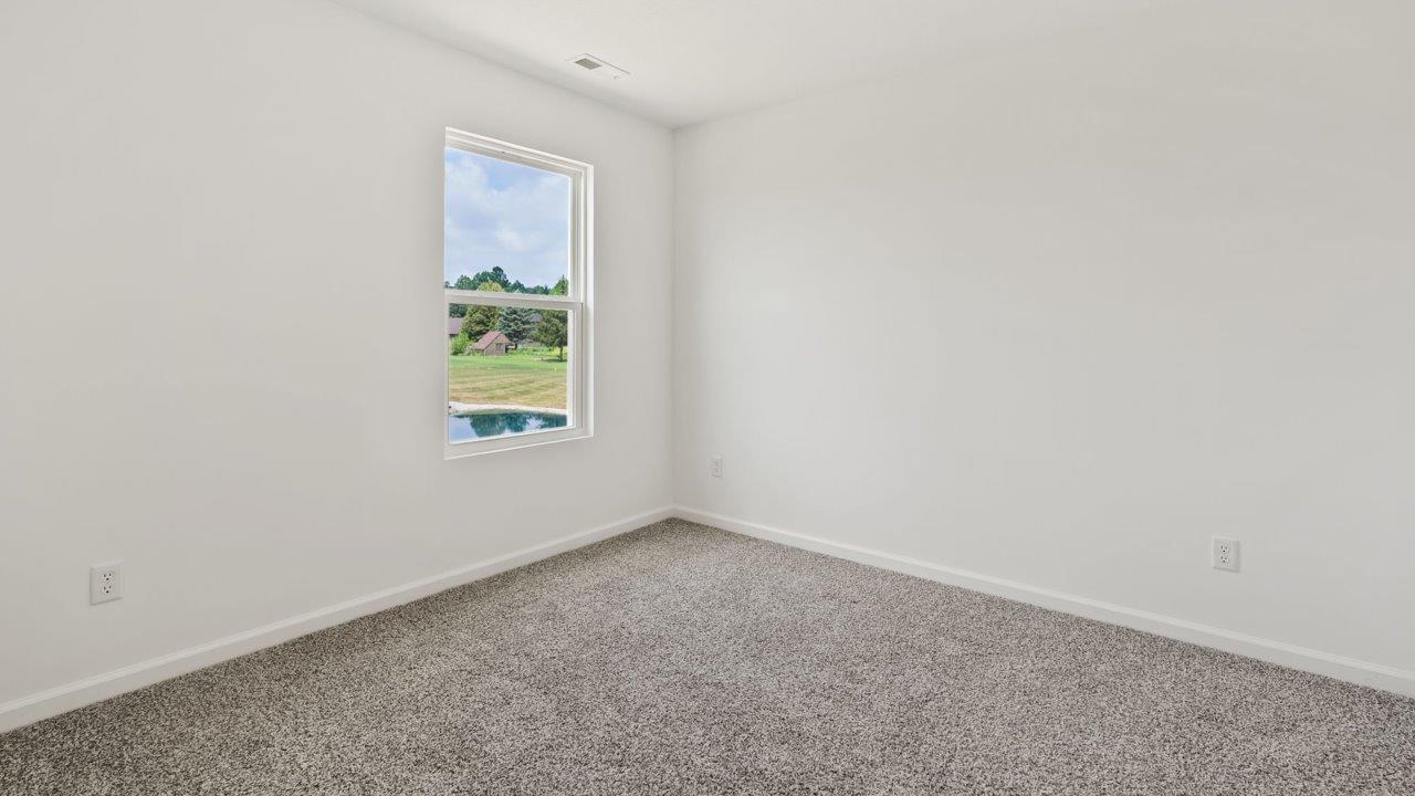 Kennebec Elm C3 - bedroom 5 with beige carpet, single window, white walls, and ensuite closet