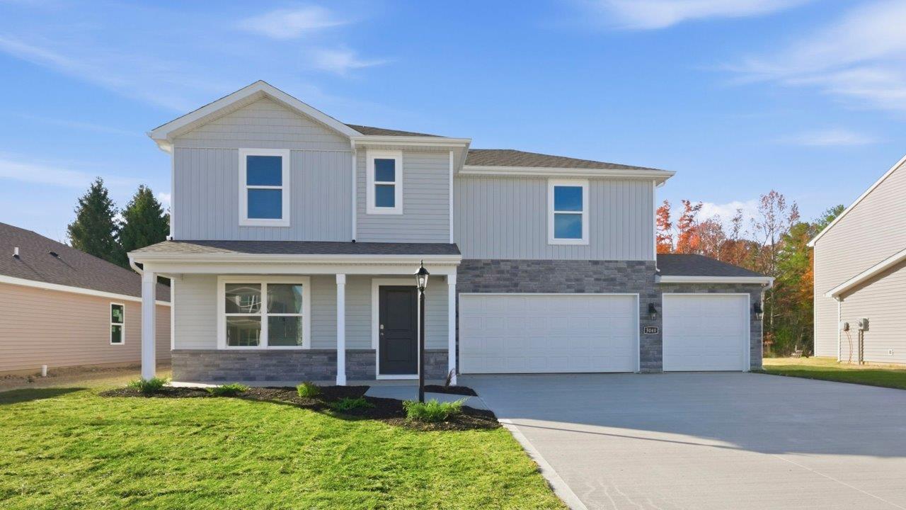 5040 Beechmont Lane exterior