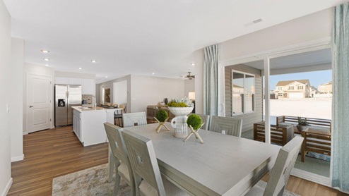 Livingston Lakes Paired Villas model dining space