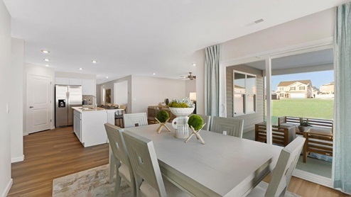 Livingston Lakes Paired Villas model dining space