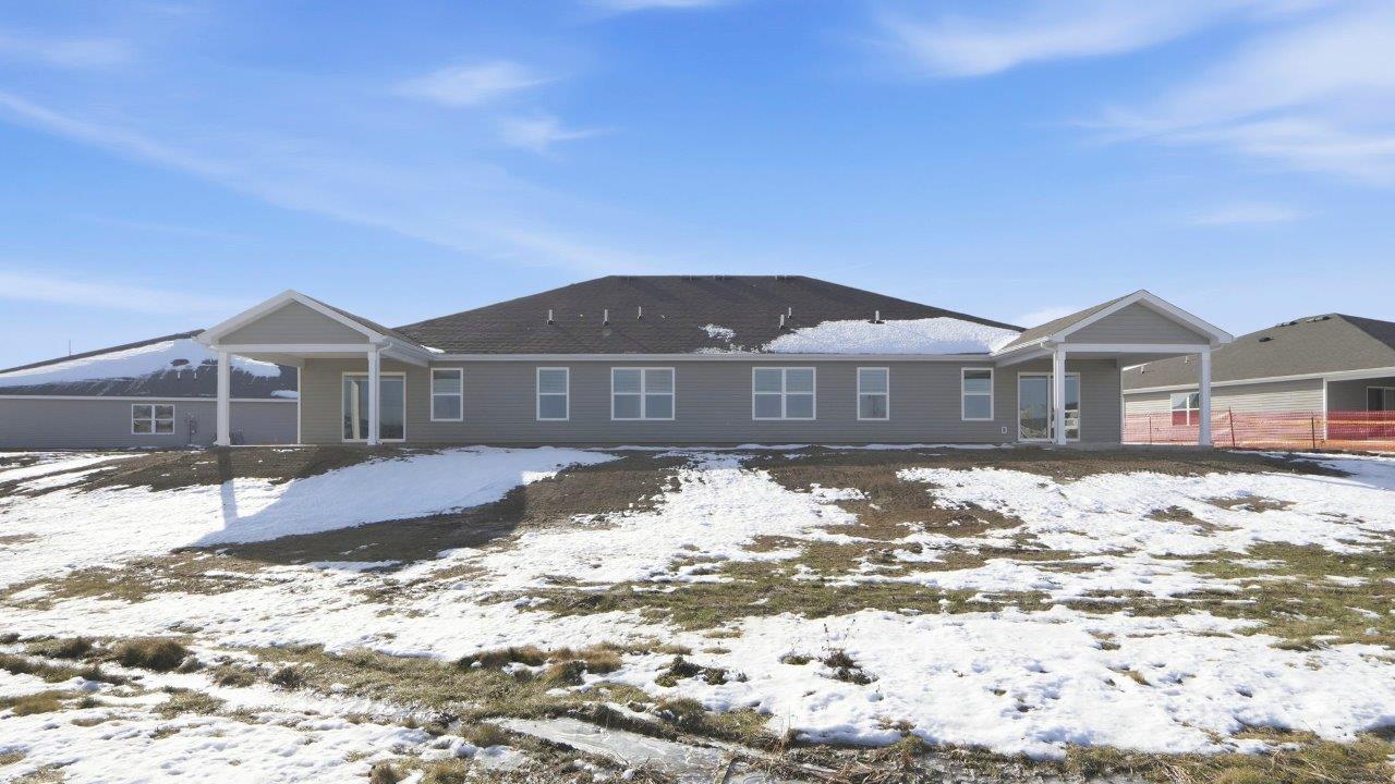 rear exterior hardin plan with covered concrete patio