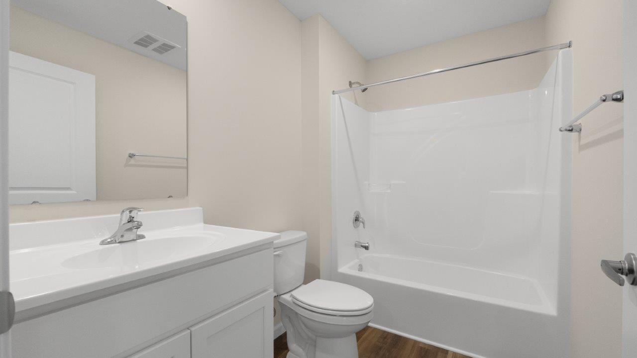wabash full bath with tub shower