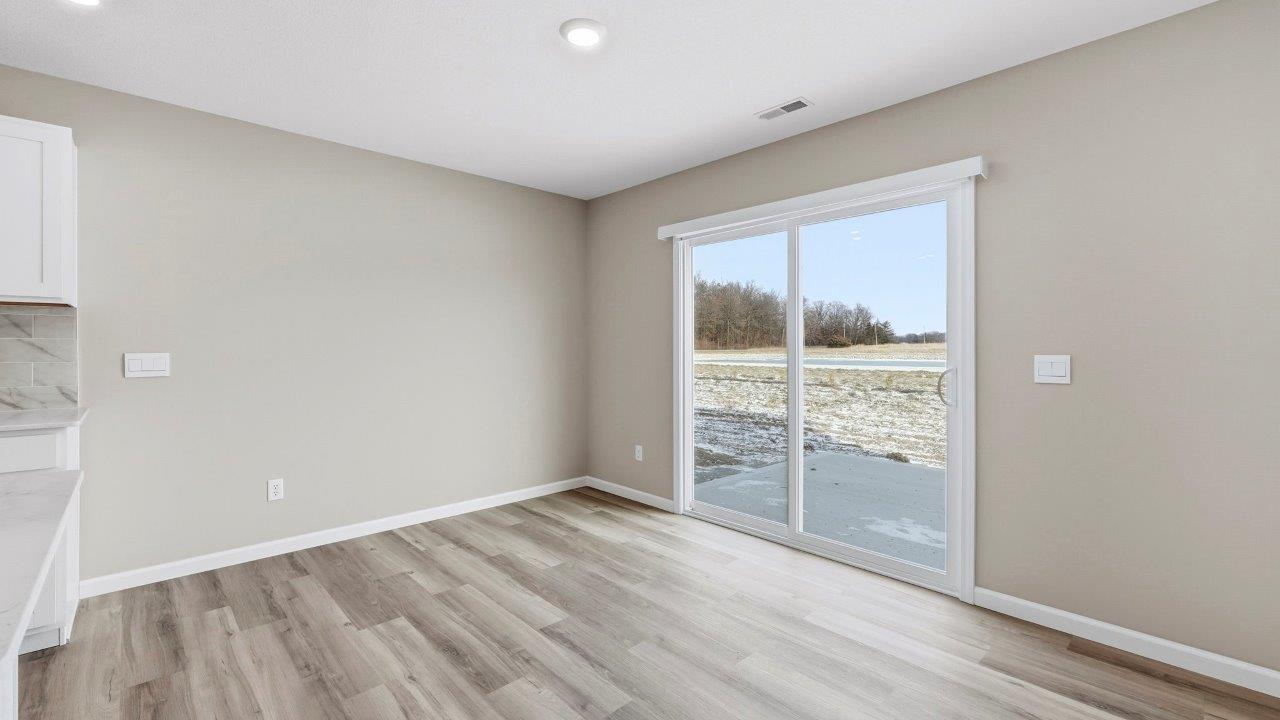 dining room sliding door to backyard patio