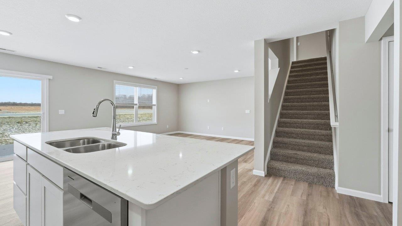 kitchen island quartz counters