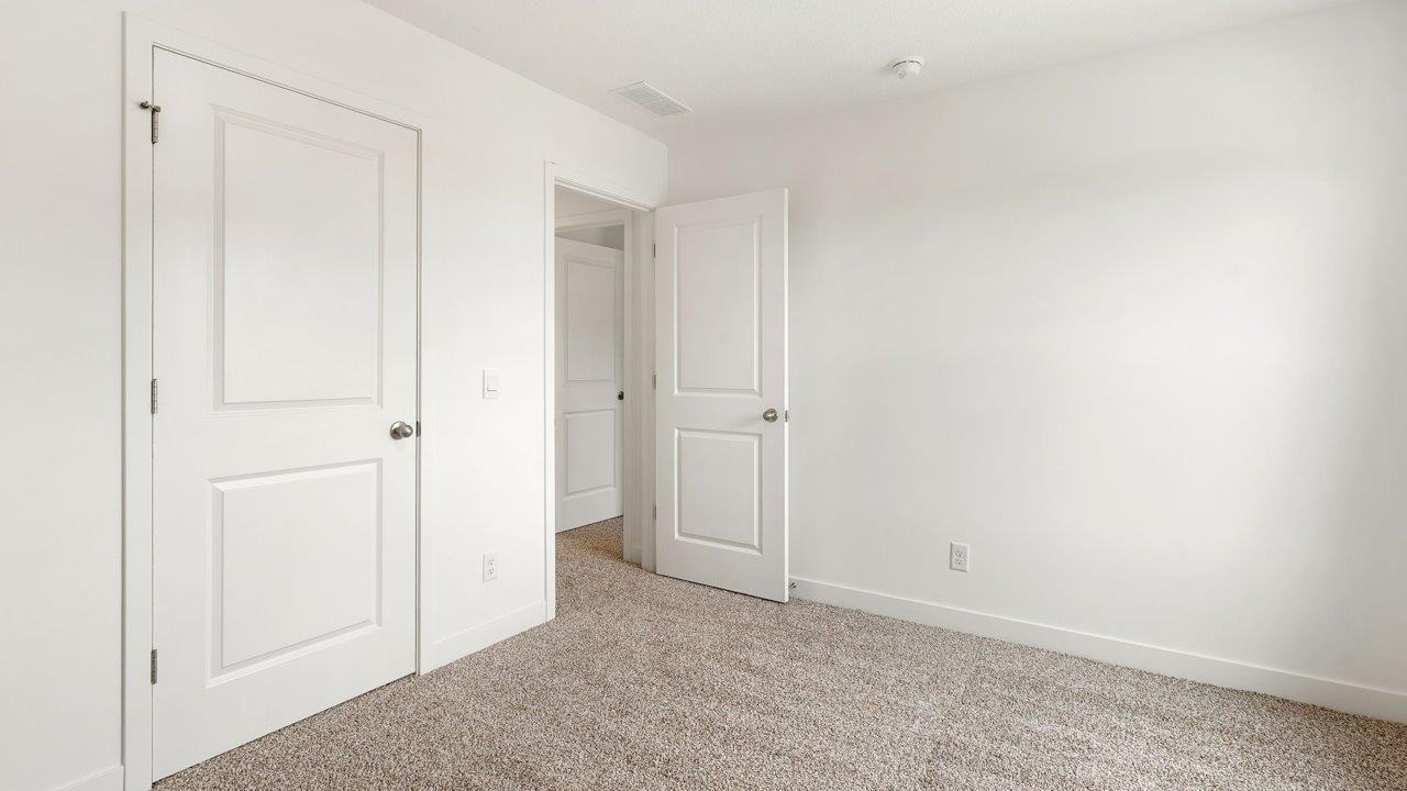 whispering pines portsmouth - bedroom 4