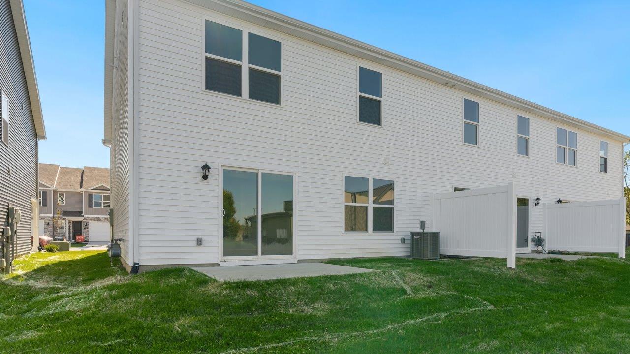 whispering pines portsmouth exterior with concrete patio
