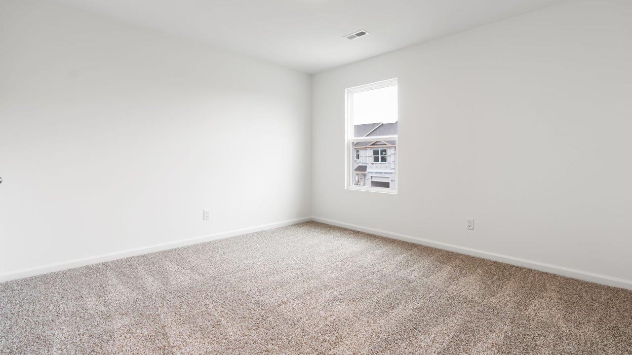 whispering pines portsmouth bedroom 2