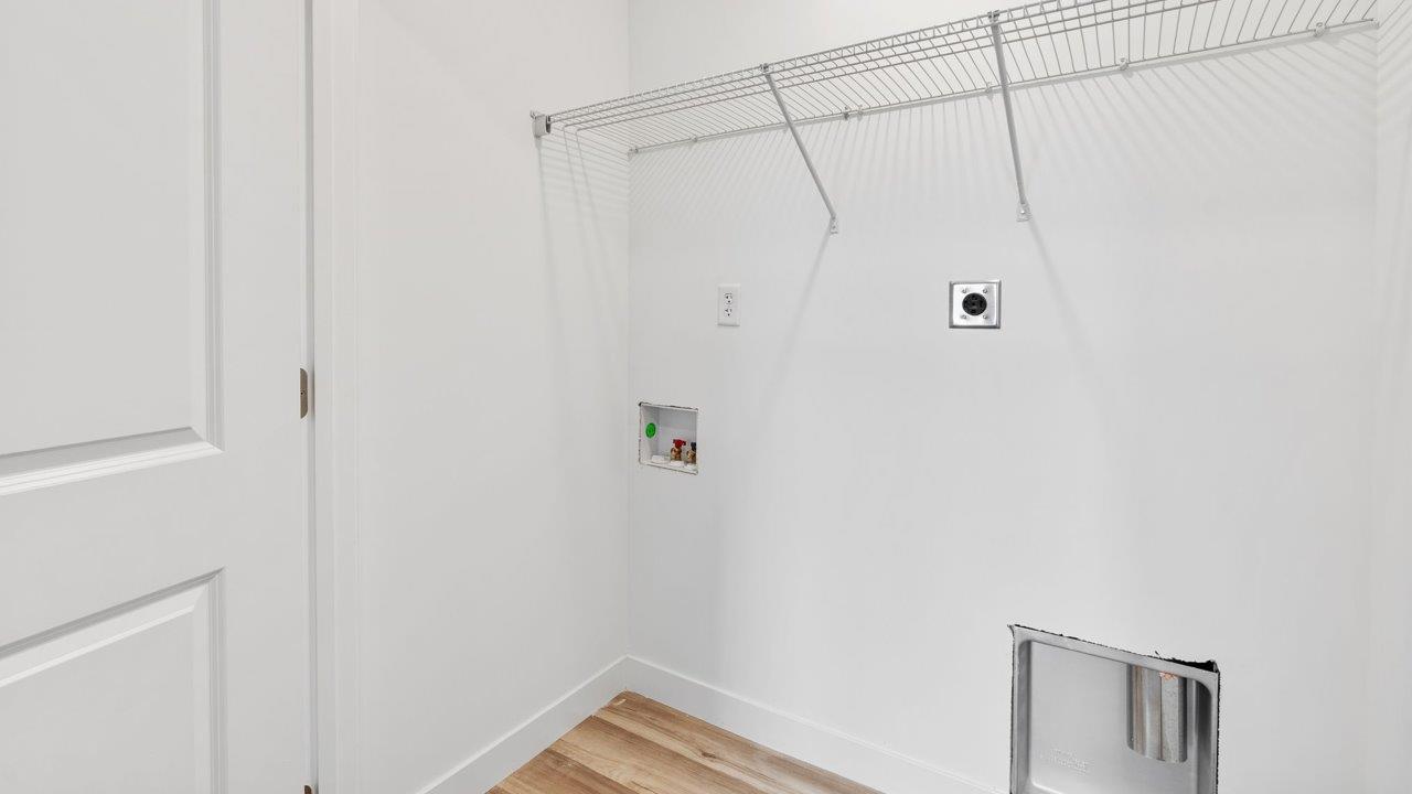 whispering pines pearson - laundry room