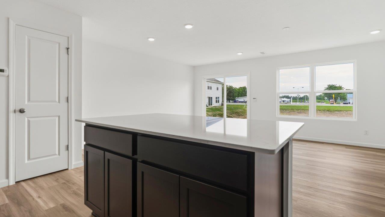 center island overlooking dining room