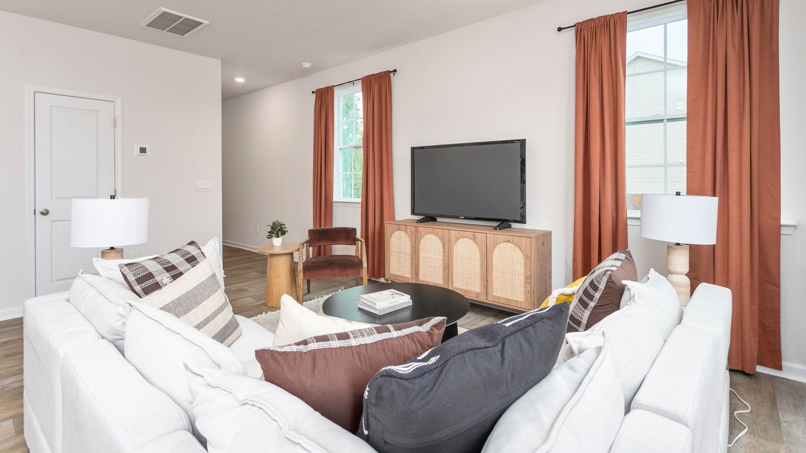 whispering pines pattison c5 interior example