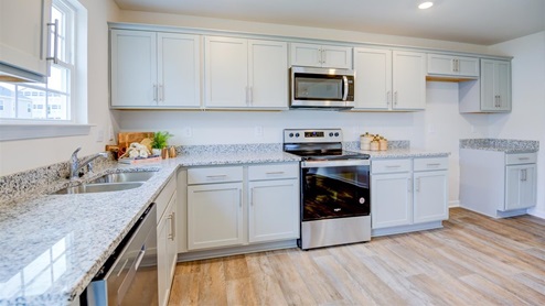 Taylor_floorplan_drhorton_Glover_Meadows_Mt_Orab_New_Homes_kitchen