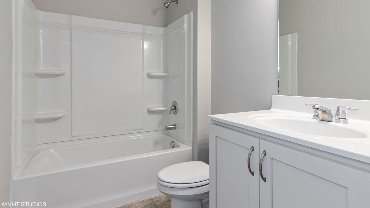 Newcastle_Floorplan_Drhorton_New_Homes_edenbridge_Xenia_OH