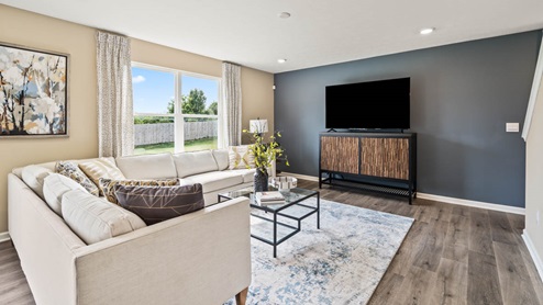 122_Ashburn_Woods_New_Richmond_OH_Model_photos_living_room