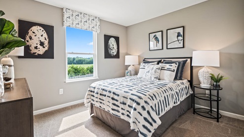 122_Ashburn_Woods_New_Richmond_OH_Model_photos_bedroom