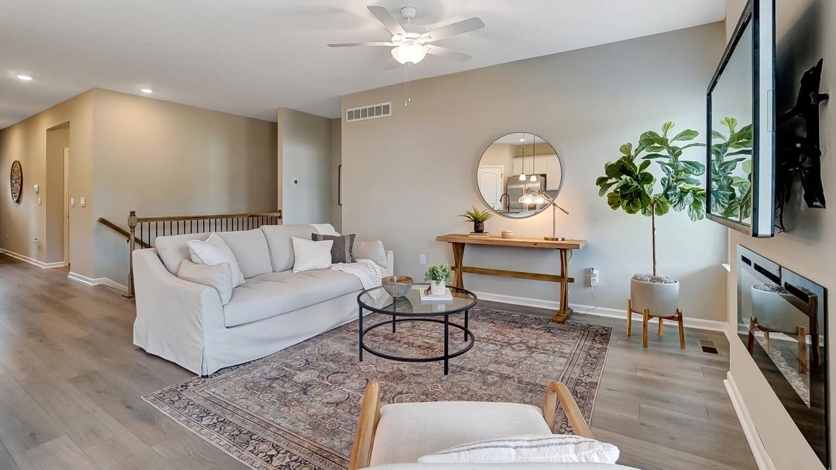 Harmony_New_Richmong_Ashburn_Woods_living_room