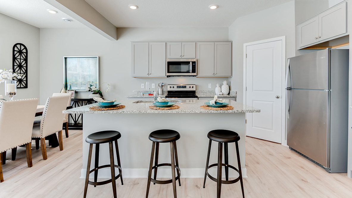 Cabral_floorplan_DR_Horton_New_Home_Creekview_Wilmington_OH_kitchen