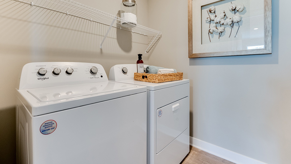 Cabral_floorplan_DR_Horton_New_Home_Creekview_Wilmington_OH_laundry