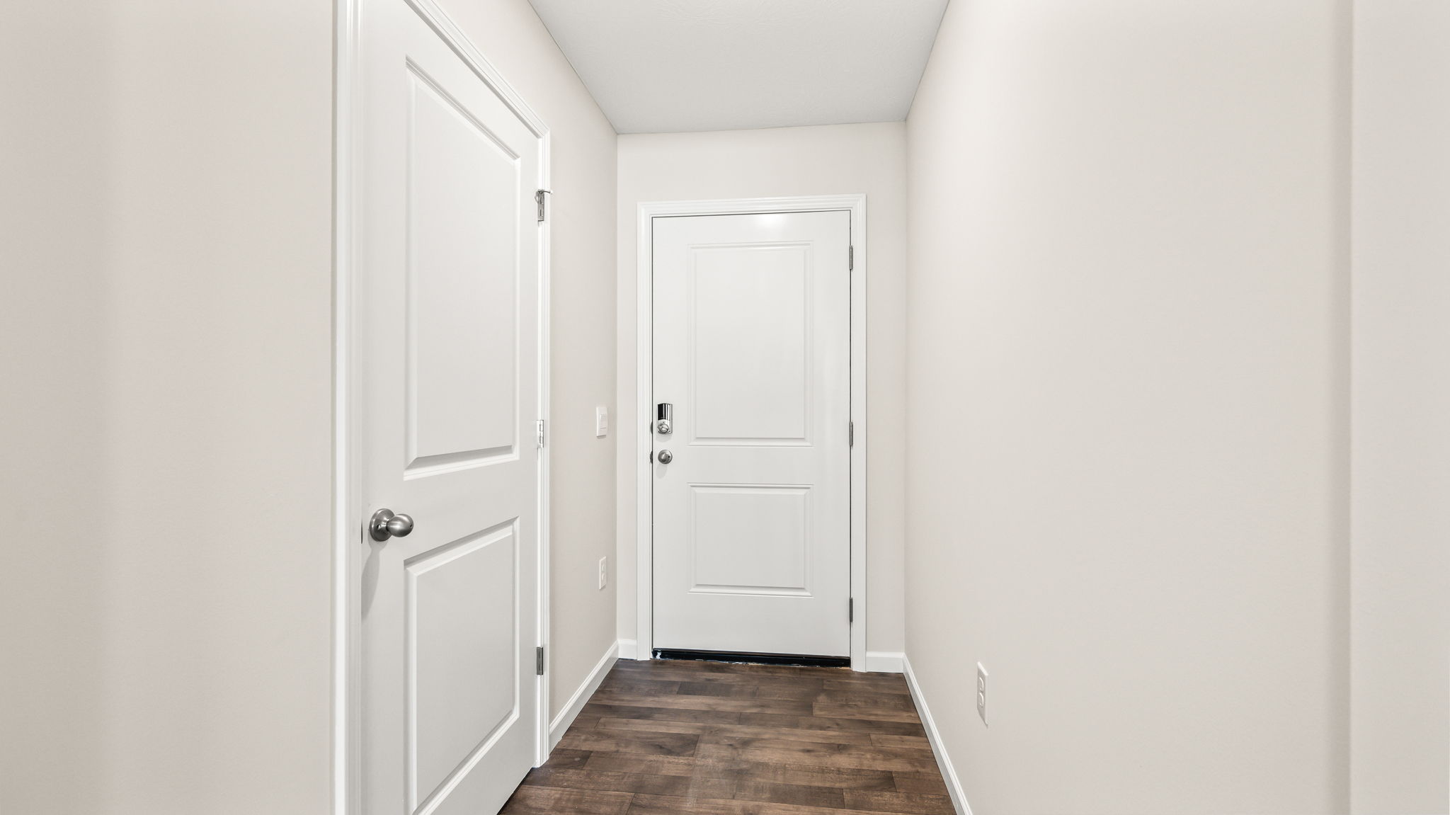 doors leading to laundry and powder rooms