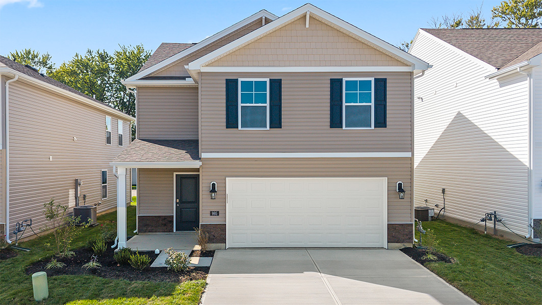 Exterior of a Pine plan home