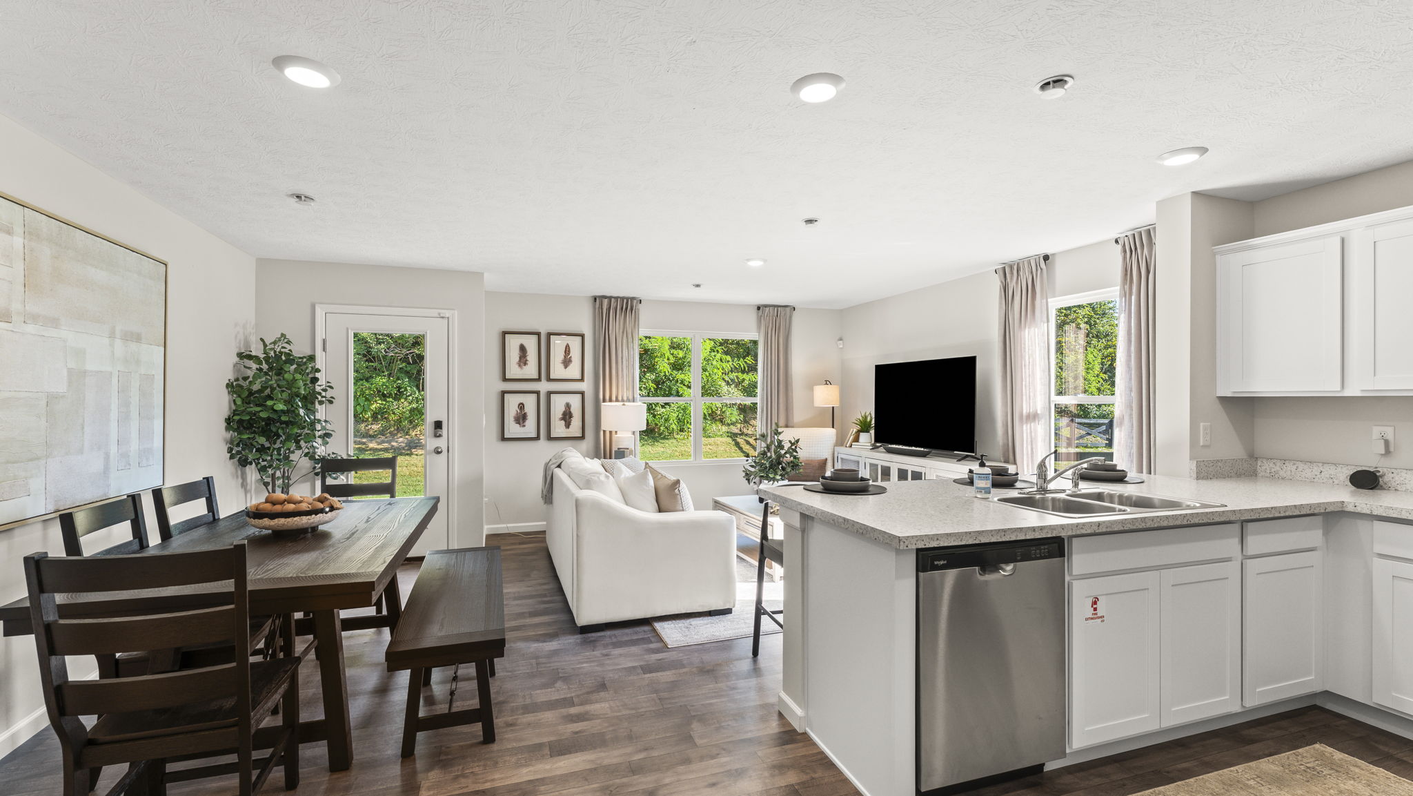 Full great room with modern decorations.