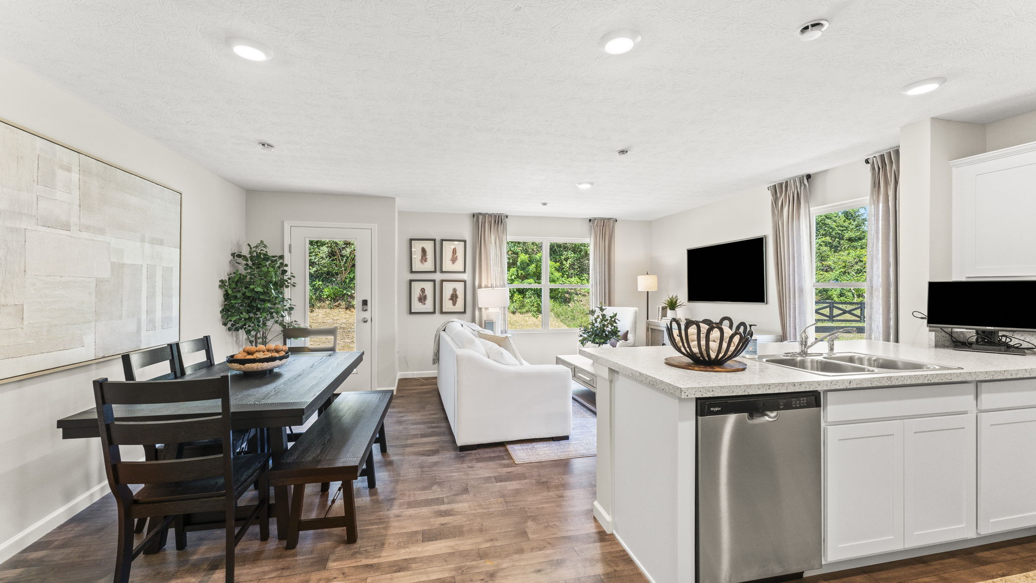 Full great room with modern decorations.