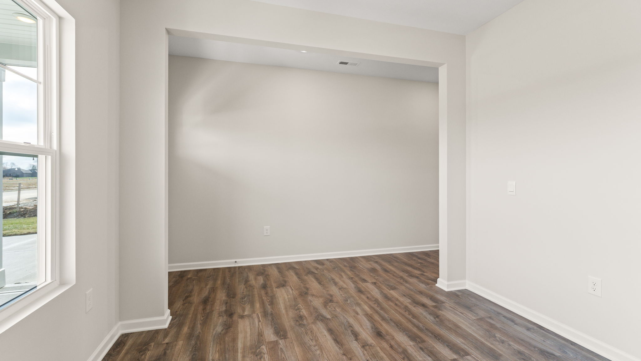 Flex area looking into hallway