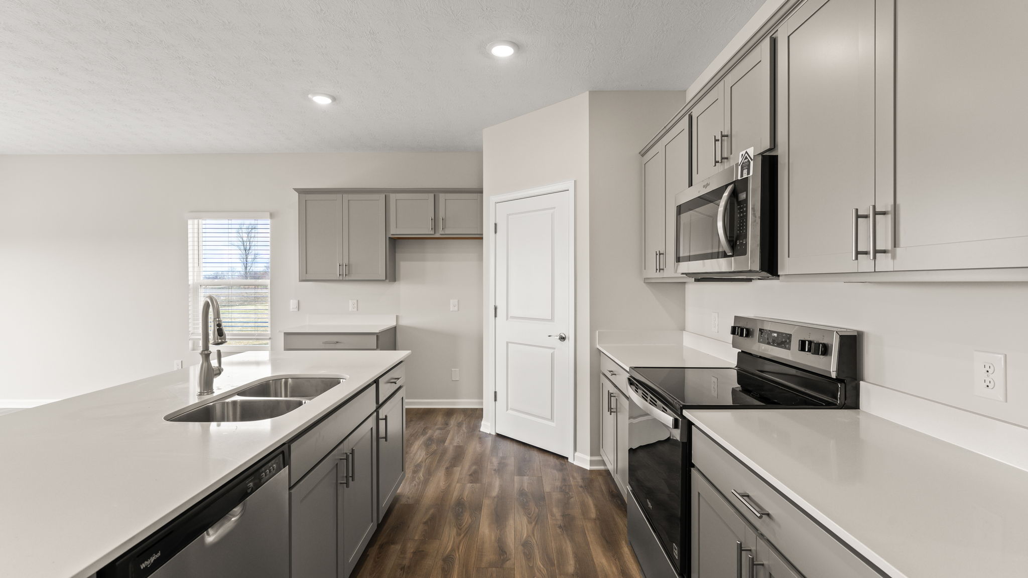 Side view of kitchen