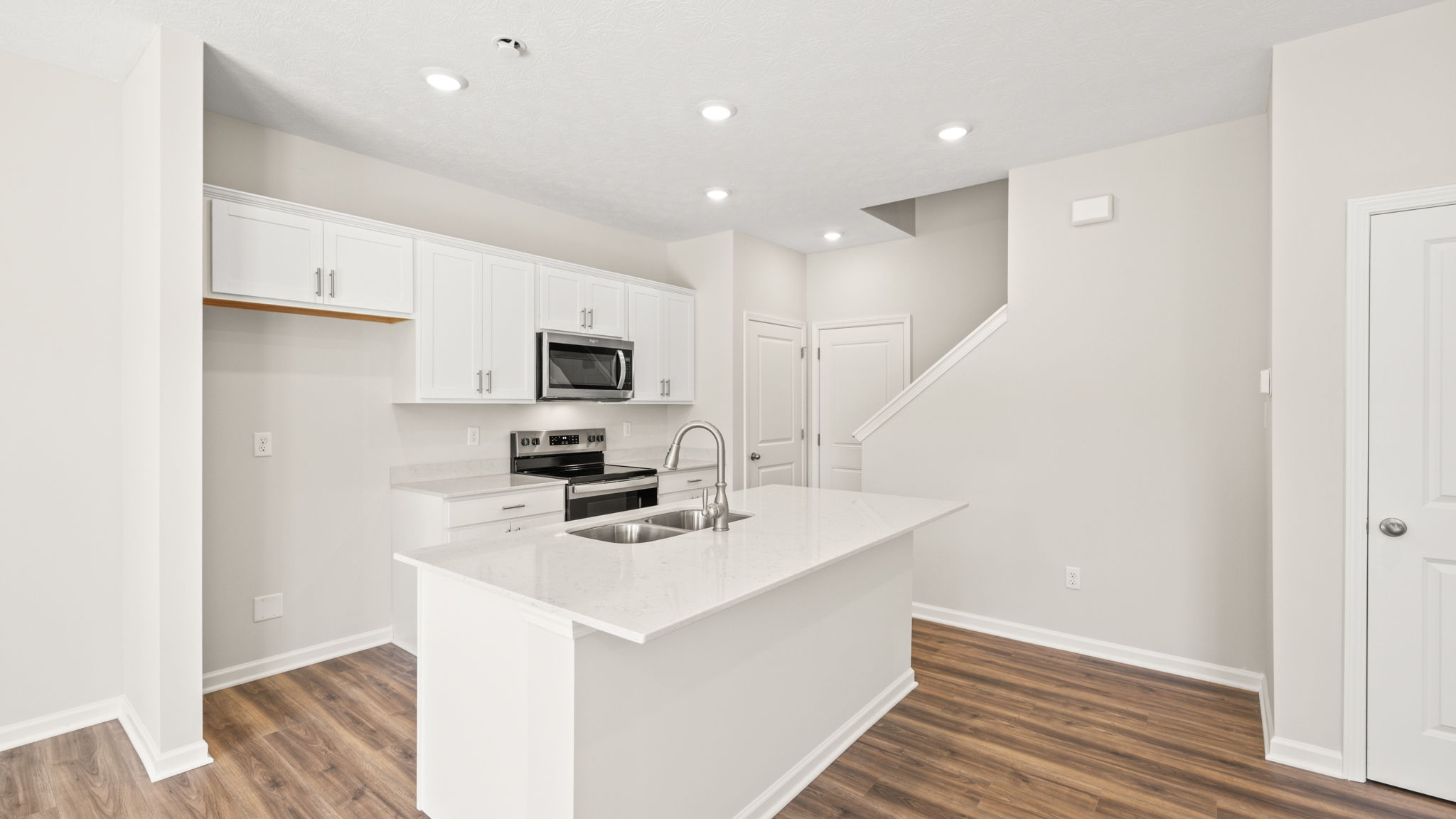 4038 Willow Grove Dr exterior