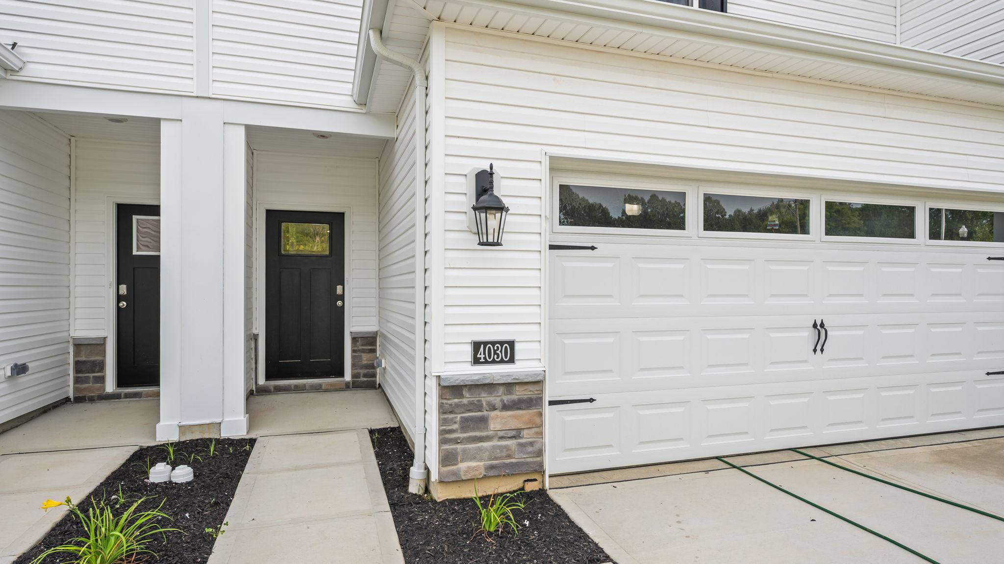 Closeup of 4030 willow grove dr