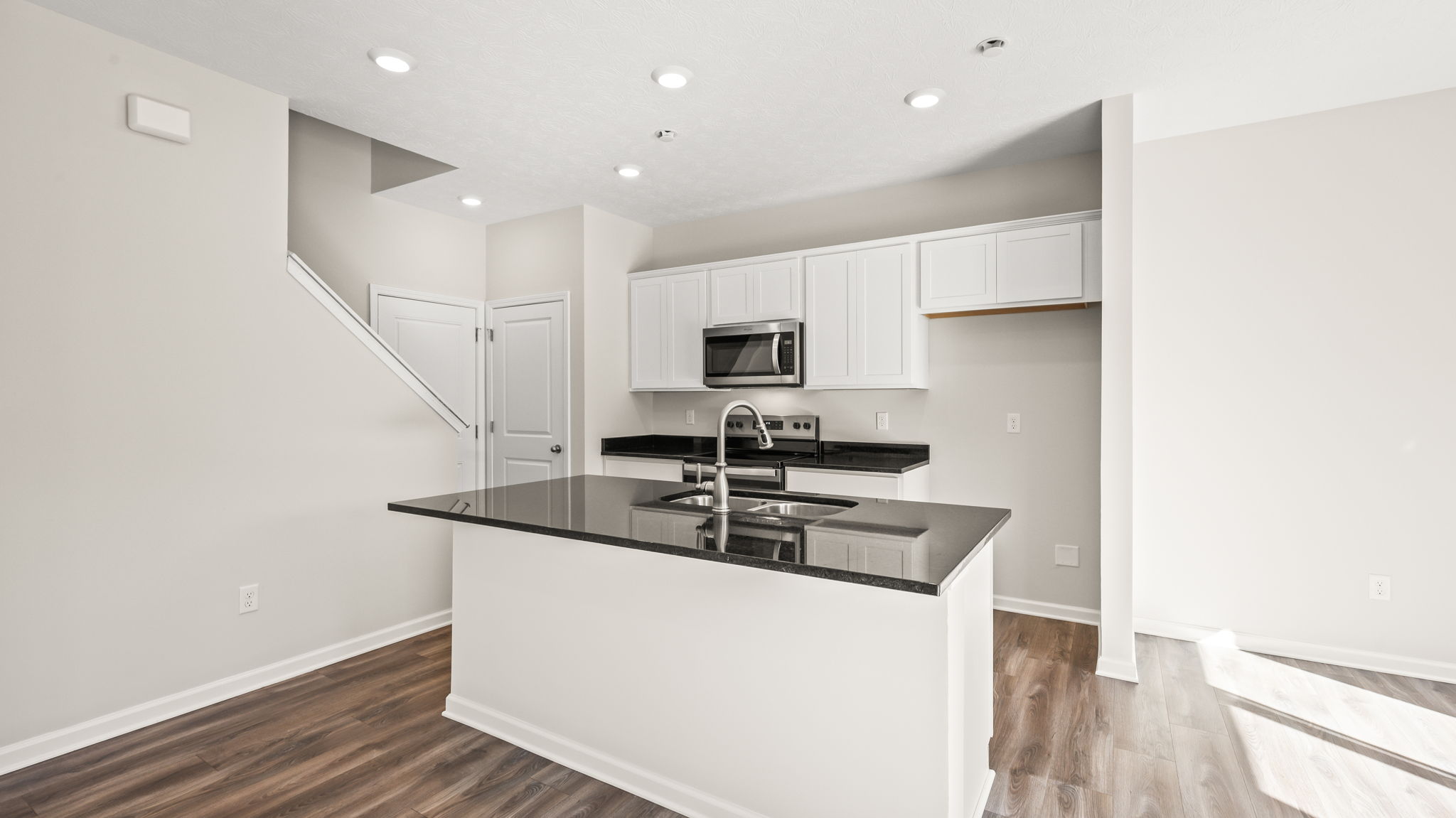 4050 Willow Grove Dr exterior