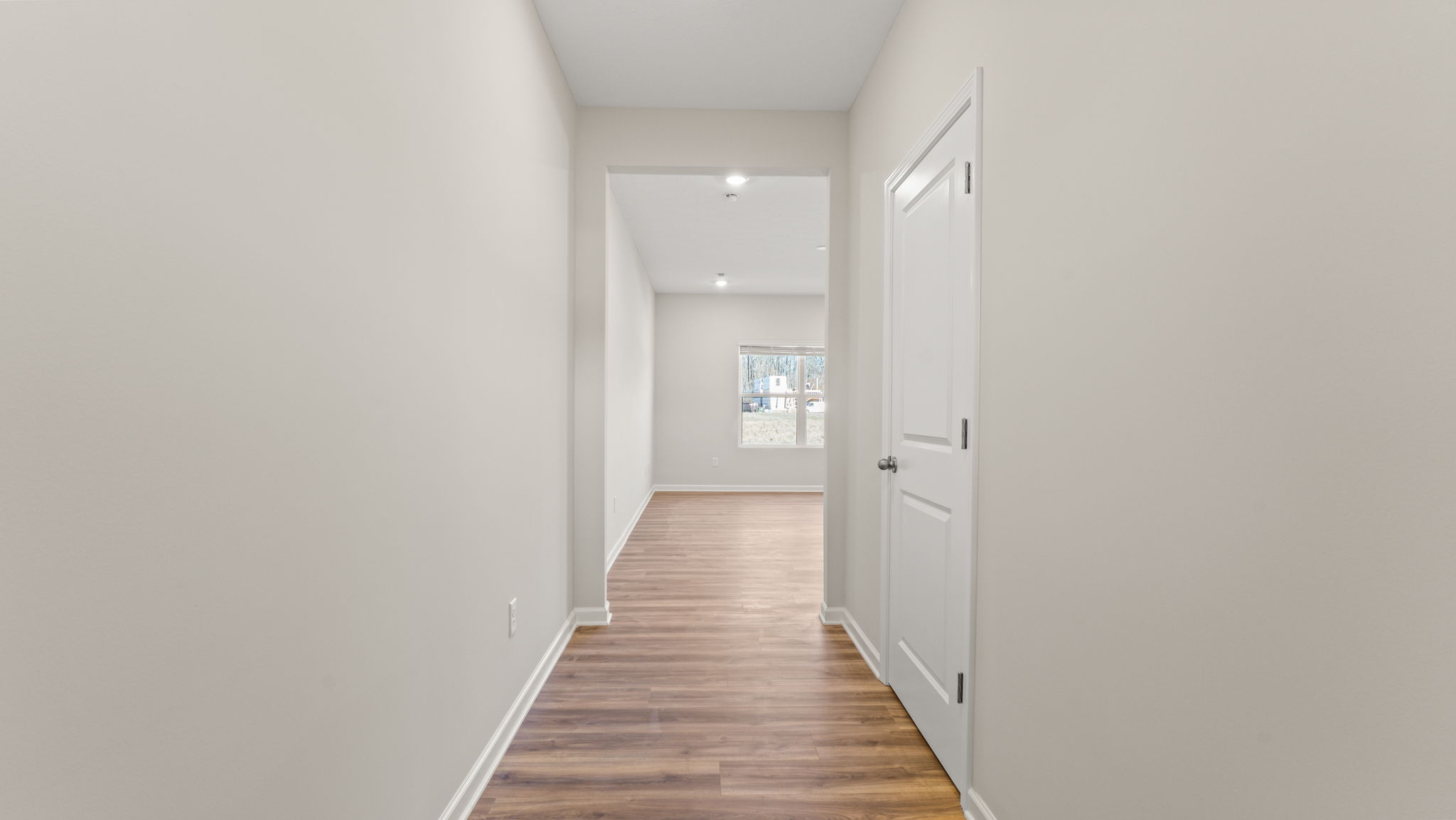 Hallway into the kitchen