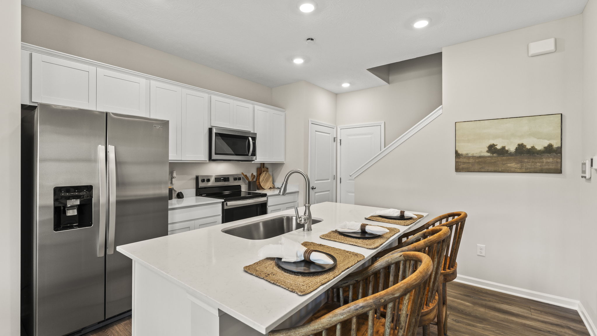 Quarter view of kitchen island