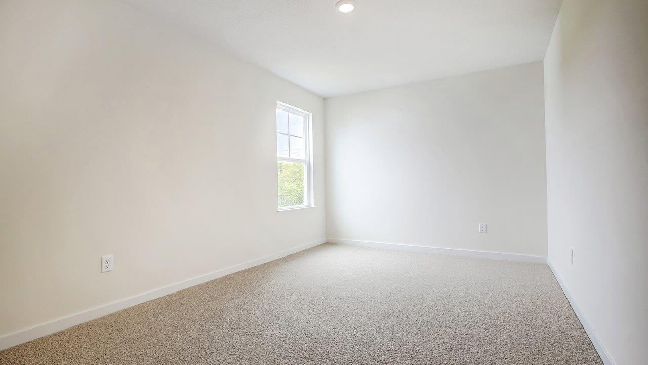 fourth bedroom with single window